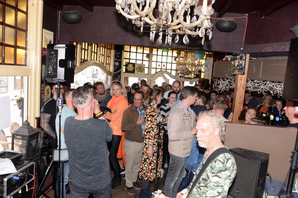 ../Images/Roved in de Punt op koningsdag 2019 063.jpg